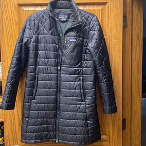 Long Patagonia jacket, Size large.